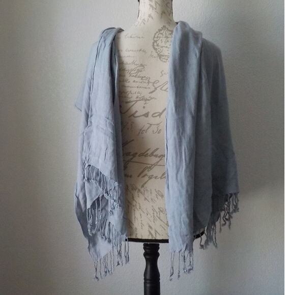 Classic Basic Gray Wrap Scarf Rayon 28x67" Office Preppy College - Picture 3 of 3